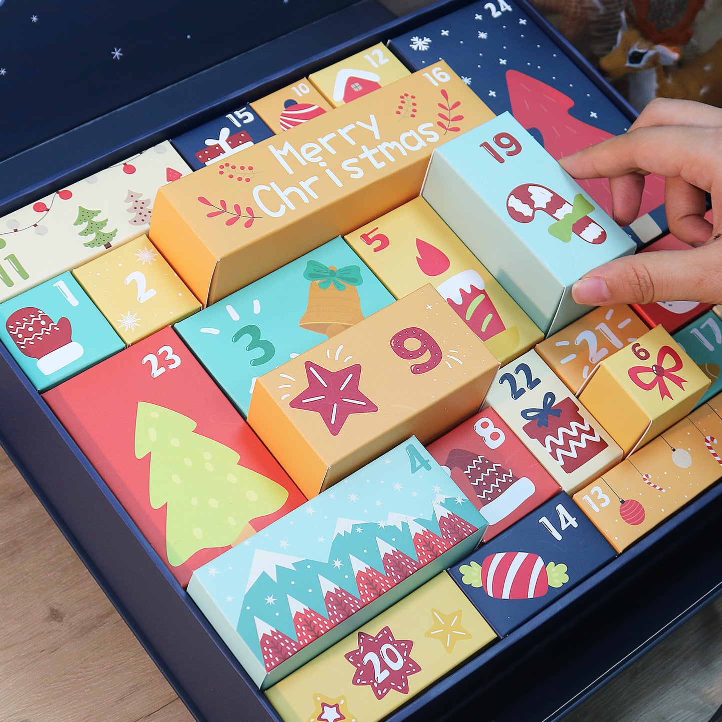 24 Surprises in One Gift Box – Set 1