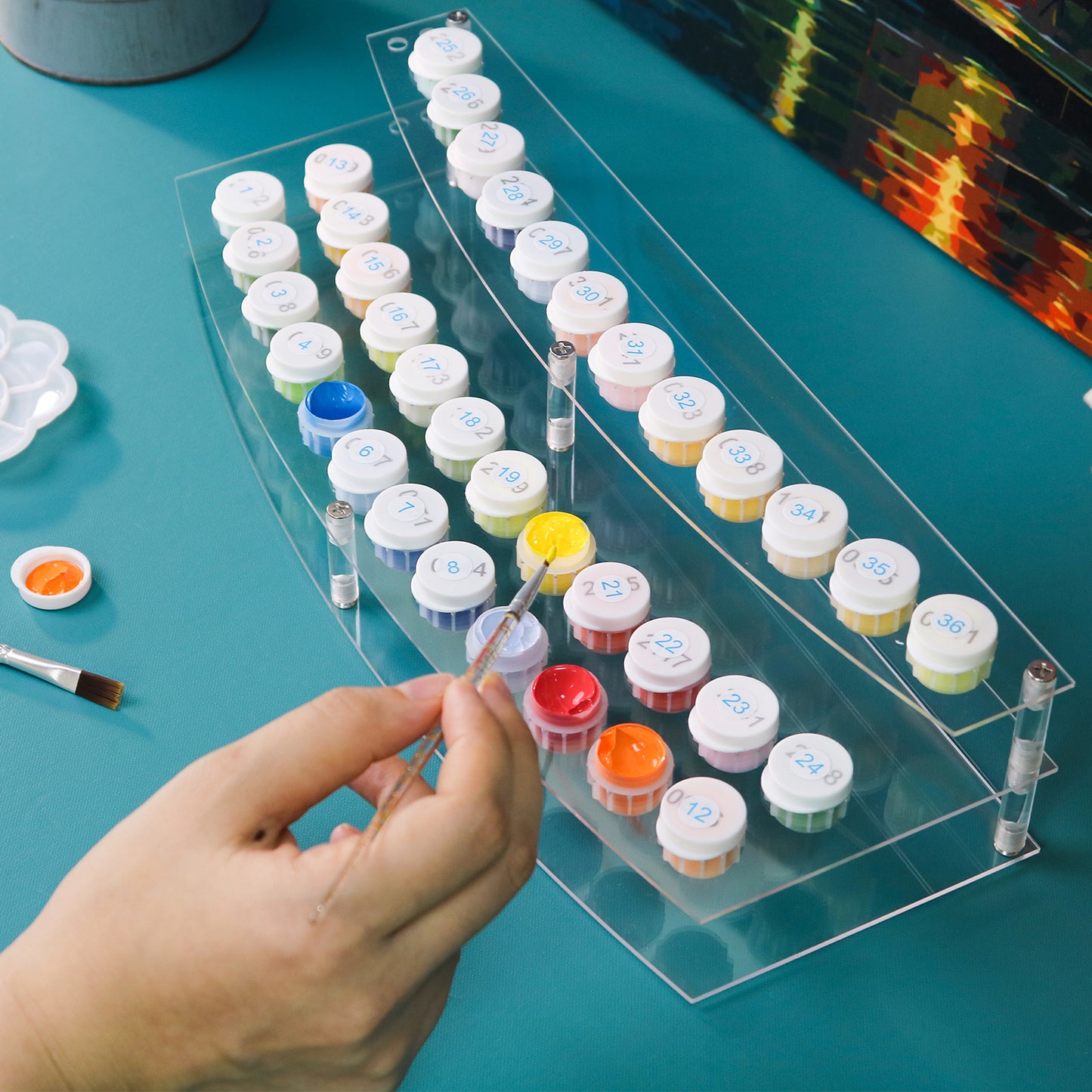Paint Holder