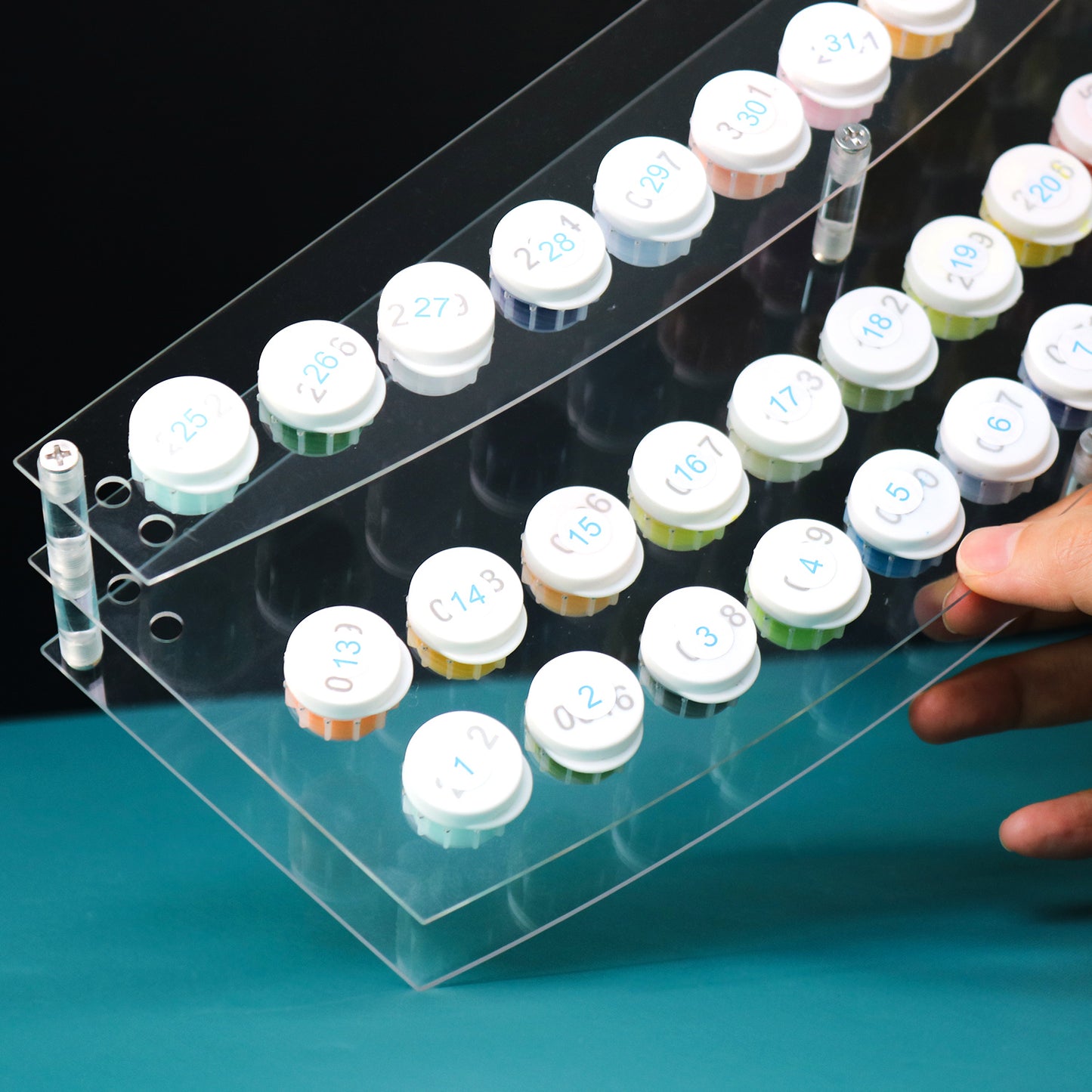 Paint Holder