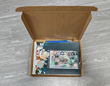 6 Assorted Christmas Cards - 5